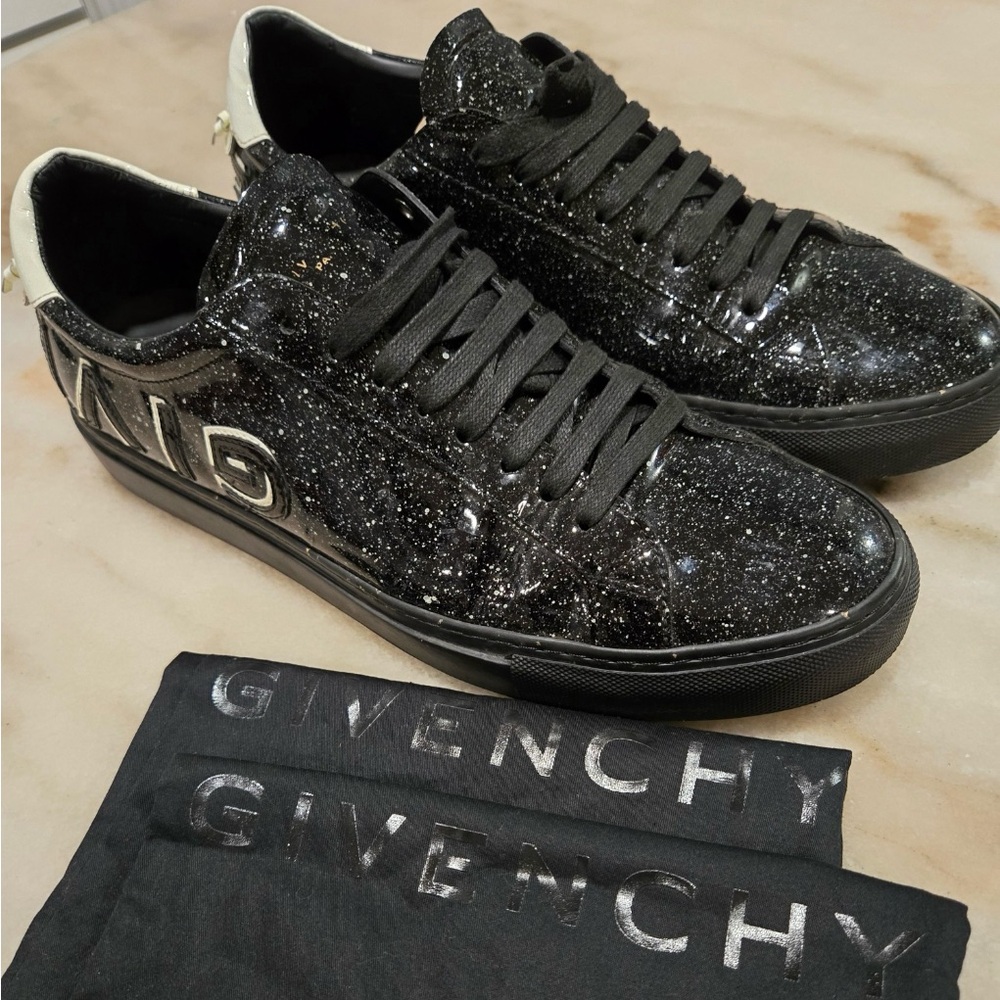 - Givenchy Urban Street Sneaker